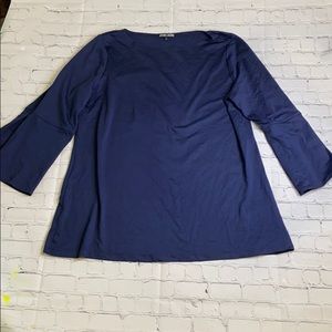 Ladies anue ligne navy top size large